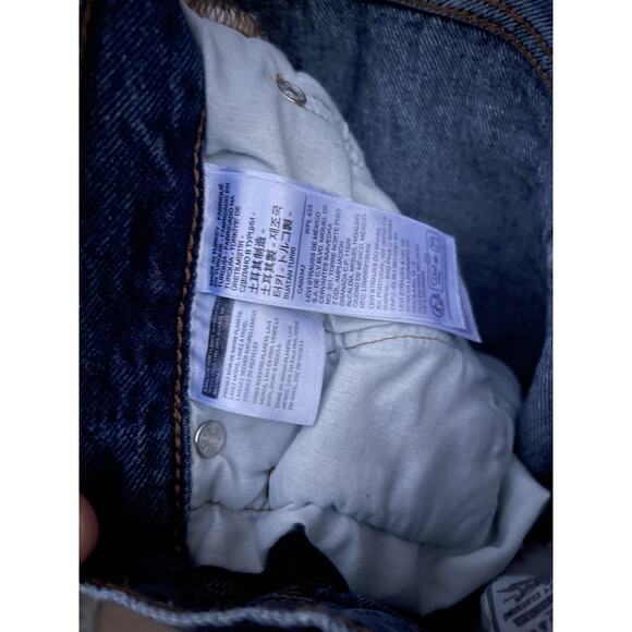 Levi's Premium 501 Jeans Womens 27x28 Blue Denim Straight Leg Button Fly Classic - Picture 9 of 11
